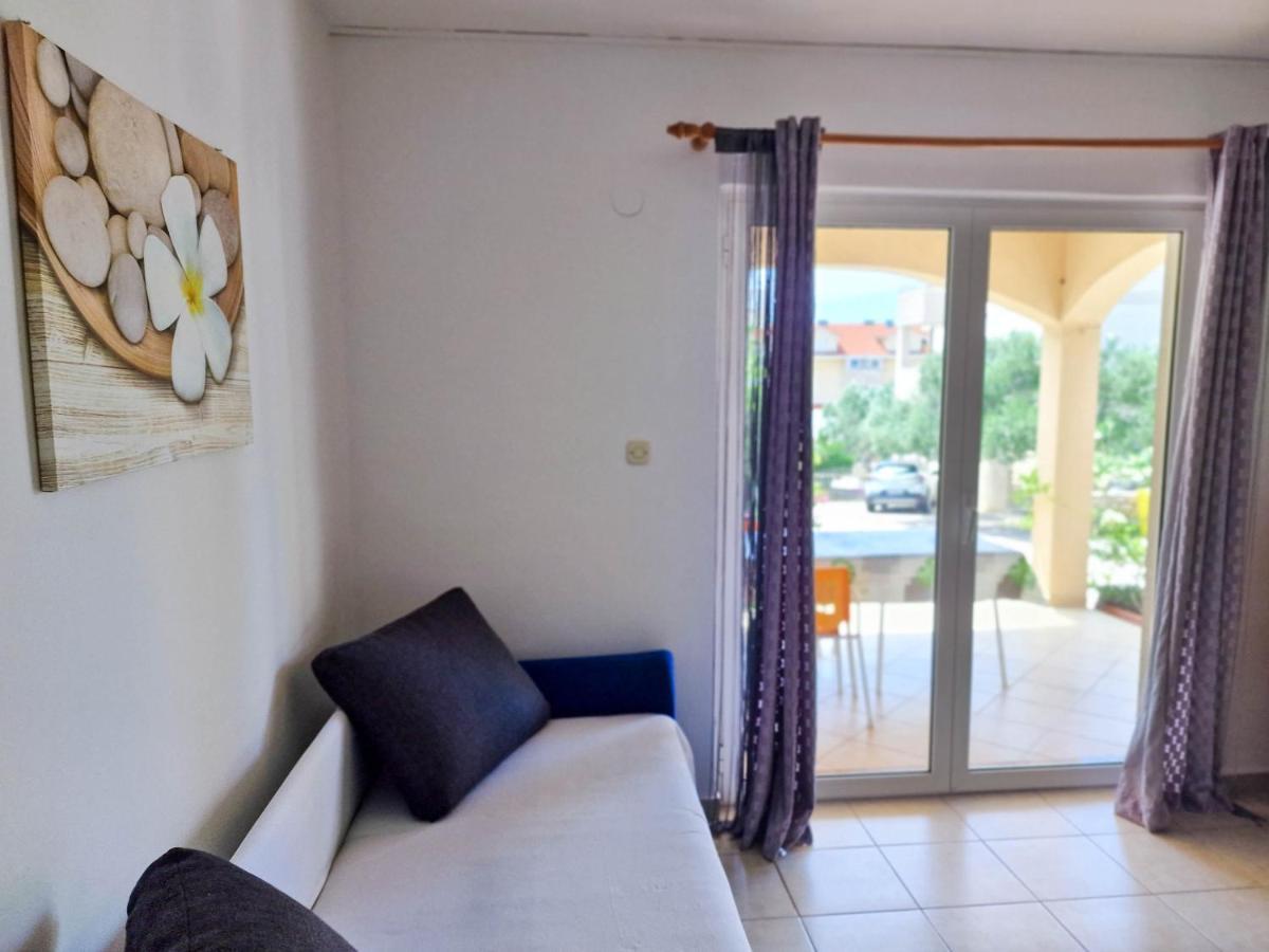 Apartments Monopoly Novalja Dış mekan fotoğraf